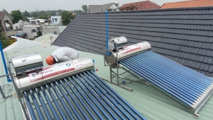 [SỐ 1 UY TÍN] Máy nước nóng năng lượng mặt trời Sơn Hà tại Hai Bà Trưng